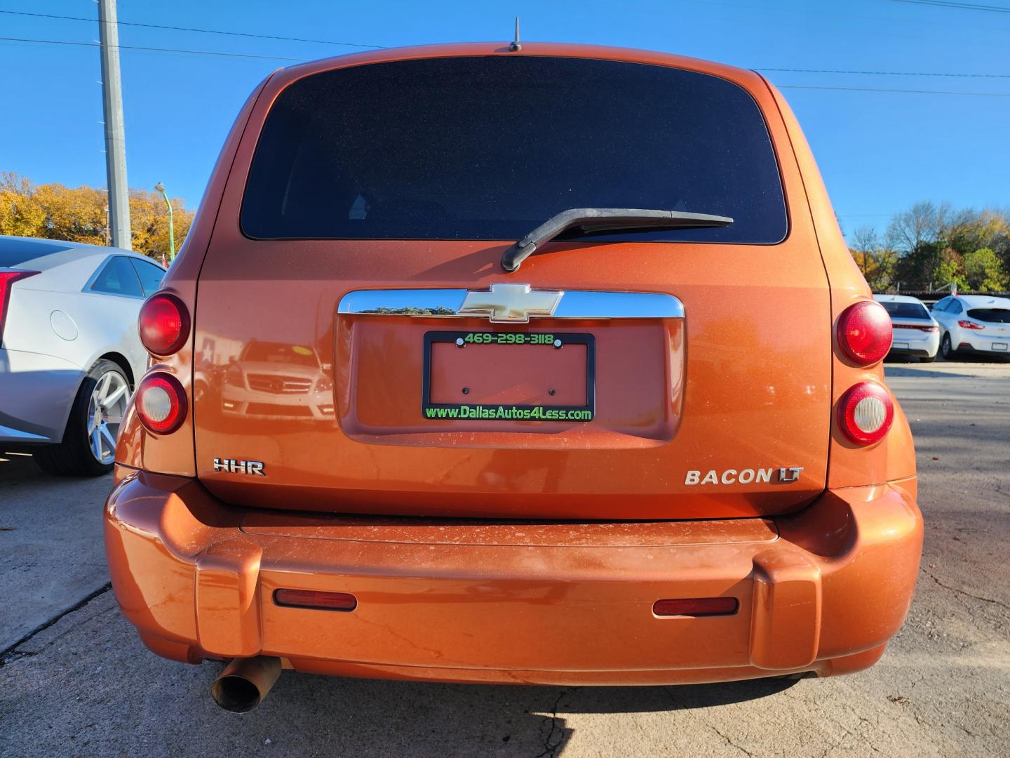 2008 SUNSET ORANGE Chevrolet HHR LT (3GNDA53P58S) with an 2.4L L4 DOHC 16V engine, AUTO transmission, located at 2660 S.Garland Avenue, Garland, TX, 75041, (469) 298-3118, 32.885551, -96.655602 - Photo#4